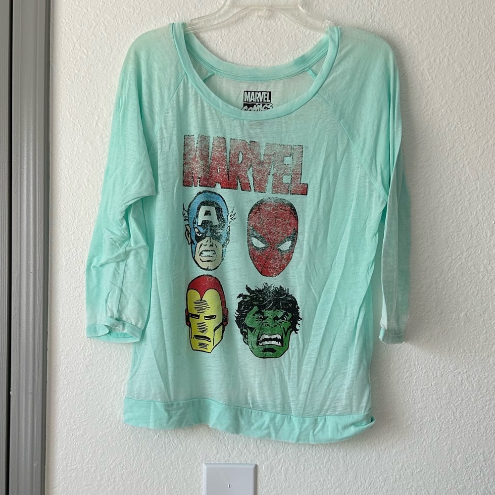 Marvel 3/4 Sleeve Shirt - L